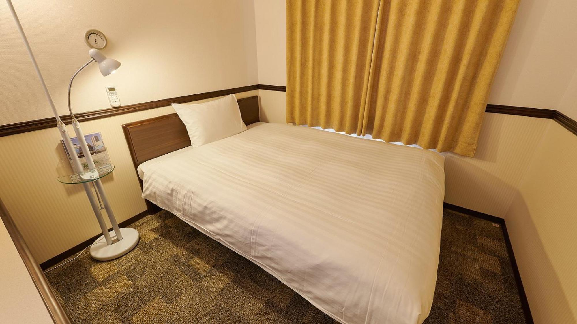 Toyoko Inn Gumma Isesaki Ekimae Rum bild