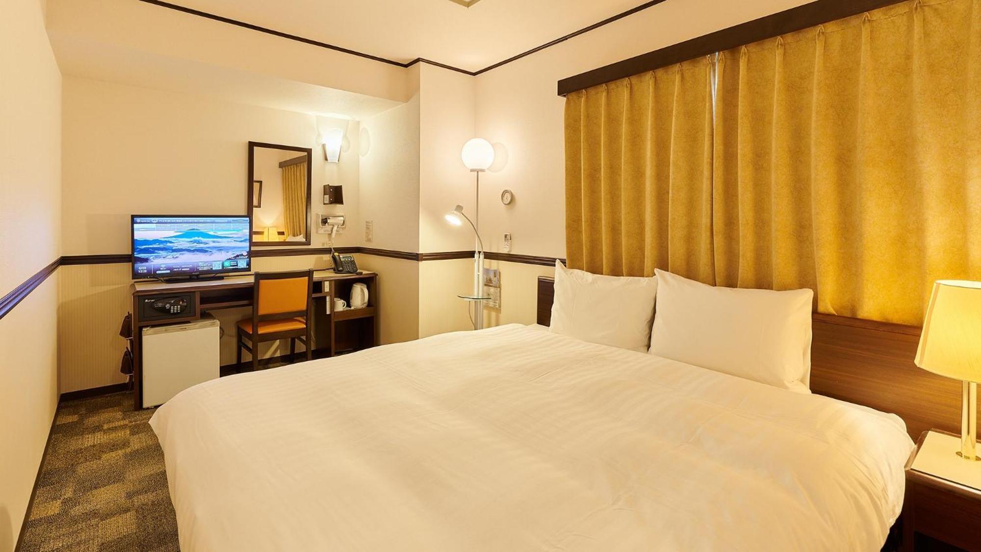 Toyoko Inn Gumma Isesaki Ekimae Rum bild